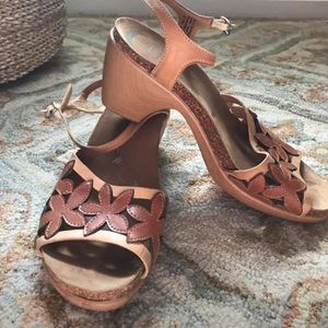 Dansko clog heel sandal